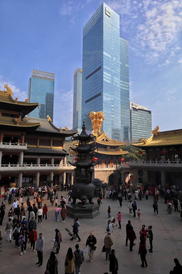 探路者第38集:闹市中的奢華靜安寺 探路者第38集:闹市中的奢華靜安寺