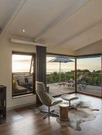 🌿🏨 Unwind in Luxury: Grootbos, South Africa's Hidden Gem 💎