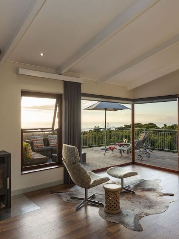 🌿🏨 Unwind in Luxury: Grootbos, South Africa's Hidden Gem 💎