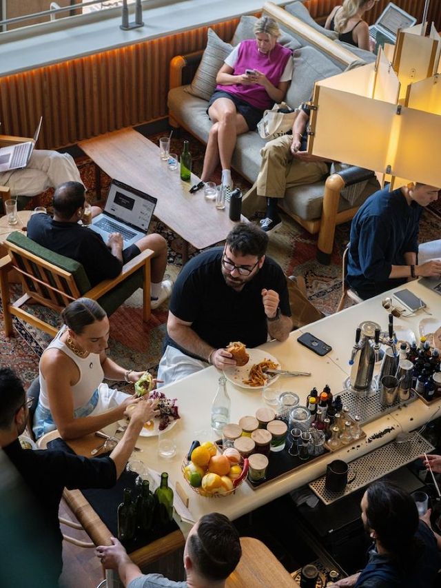 🌟 Toronto's Trendy Retreat: Ace Hotel Spotlight 🌟