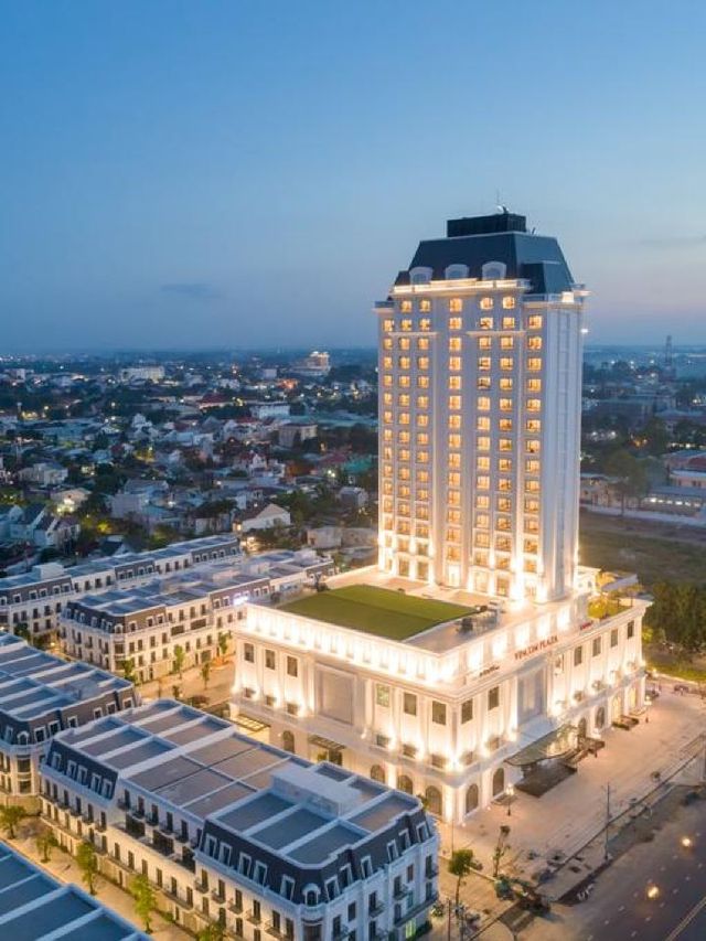 🌟 Tay Ninh's Top Stay: Melia Vinpearl Magic! 🏨✨