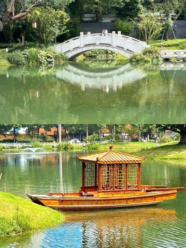 有這樣一個浪漫且獨屬於成都的公園！！摩訶池