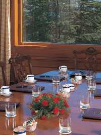Shimla's Luxe Retreat: Wildflower Hall 🌺🏔️