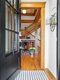 🌟 Flagstaff's Finest Stays: Cozy Inns & Scenic Views 🌲