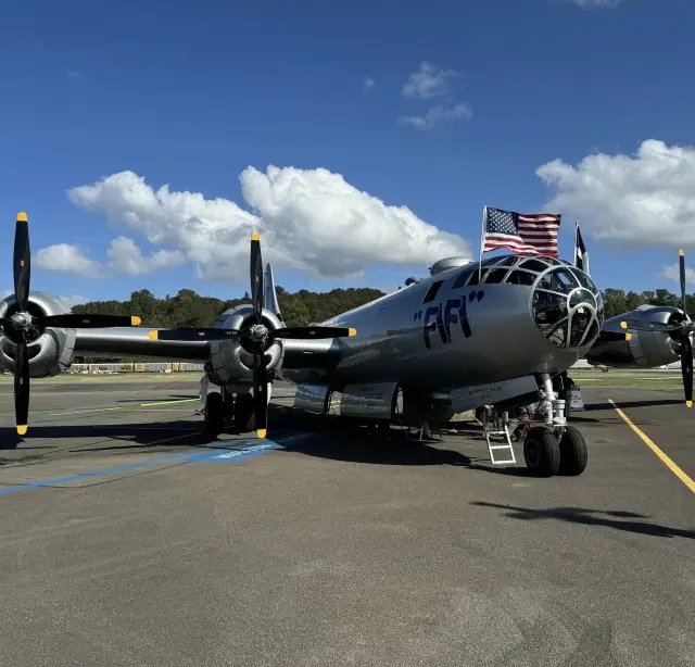 "Seattle Museum of Flight Tour"