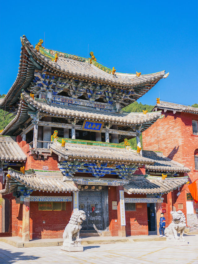 祝你擁有神奇的一天——定林寺（山西古建築）。