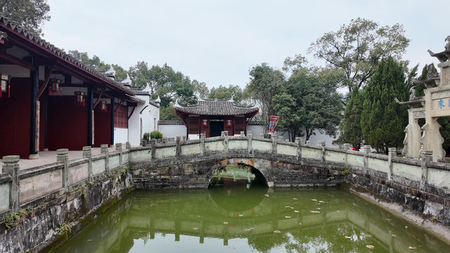 四大書院之一--鵝湖書院