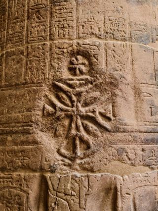Travel to Egypt with Your Parents for the New Year: Heartwarming Travel Guide