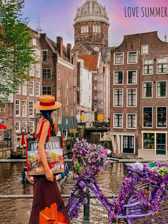 Lovely Damrak in Netherlands Amsterdam is Breathtaking❤️