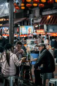 香港廟街夜市，老港片同款煙火風情
