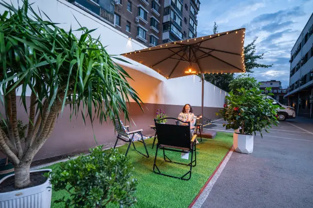 Quiet Courtyard - Home Inn Selected Santaizi