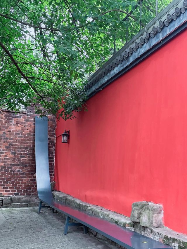 藏在重慶的半山崖線