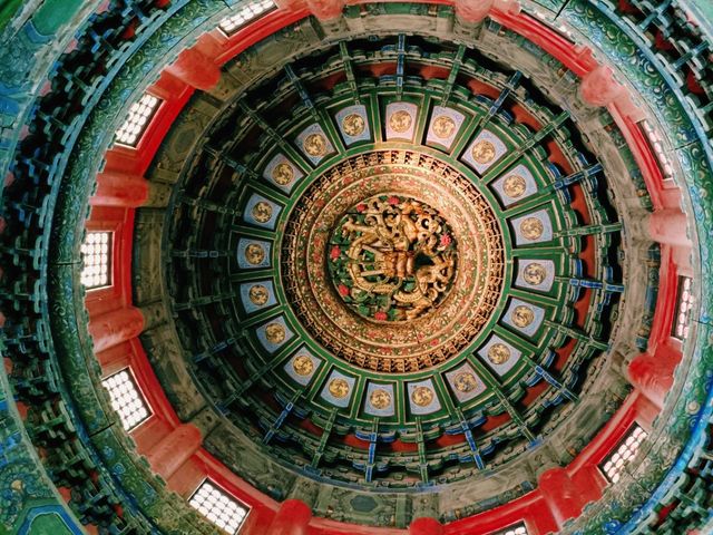 Imperial Gardens of China: A Glimpse into Nature and Harmony