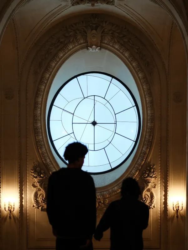 Paris Museum Diary: Night Visit to the Louvre and Encountering the Mona Lisa