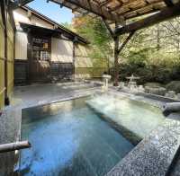 「入住山野暖泉！山梨溫泉嘅沉浸式度假提案