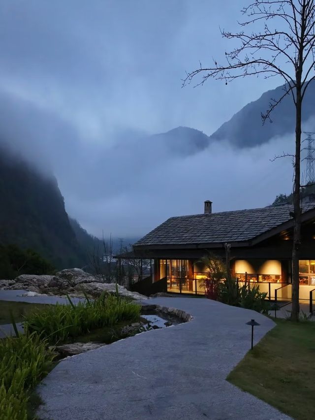 隱世旅行地，神秘嘅怒江酒店（愛上秘境灣酒店）