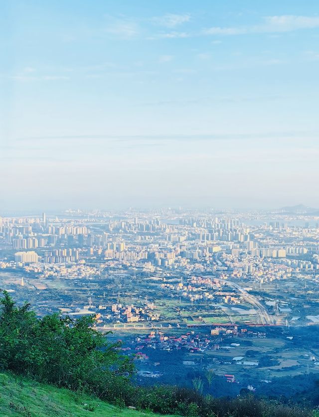 風景如畫的漳州十里藍山