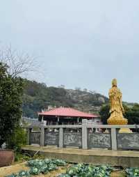 南太武山上的佛教寺廟