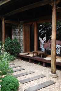 一間為流浪動物而設嘅文藝小院｜不土文藝小院