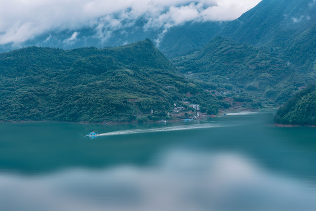 雲煙繚繞，落雨嘅浙南秘境太靚啦