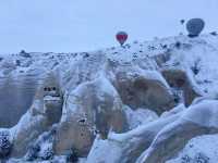 Cappadocia熱氣球全攻略：在月球表面邂逅日出