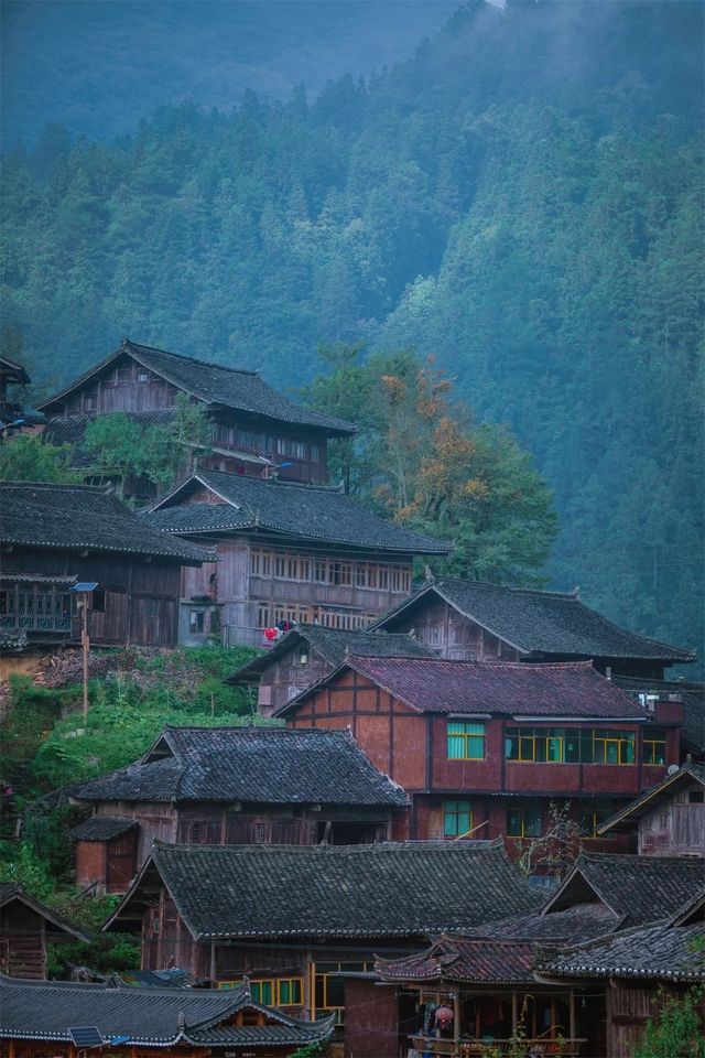 白雲白岩寨：600年布依隱世秘境