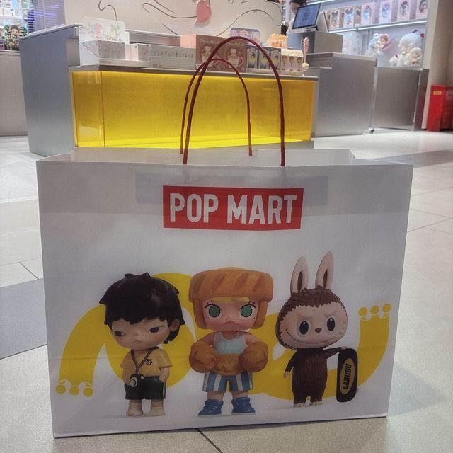 上海POPMART LABUBU 上海POPMART LABUBU