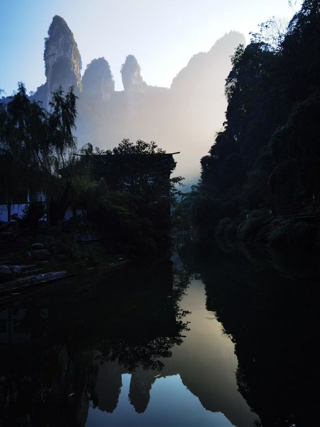 德夯苗寨風光