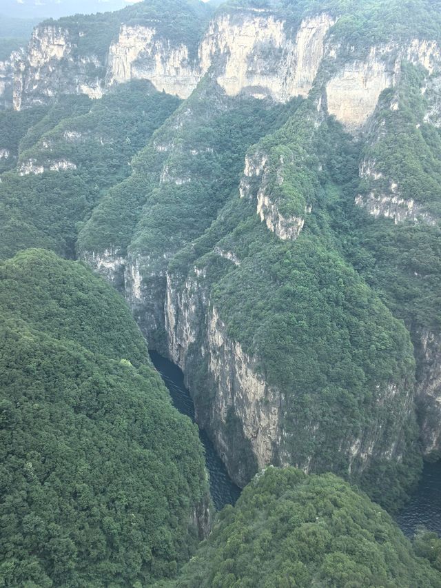八泉峽｜落日為印，蓋在山水的落款處