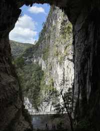 地心跳躍·探秘天坑