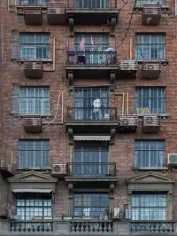 武康大樓-正面和背面