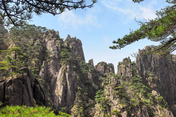 黄山風景区 4月最新の旅行ガイド | Trip.com 黄山
