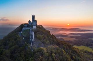 Bezděz Castle Royal Walk: Experience the Magnificent Charm of Original Gothic Architecture