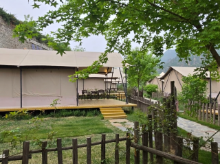 A must-visit with kids! This tent campsite in Yesanpo is amazing