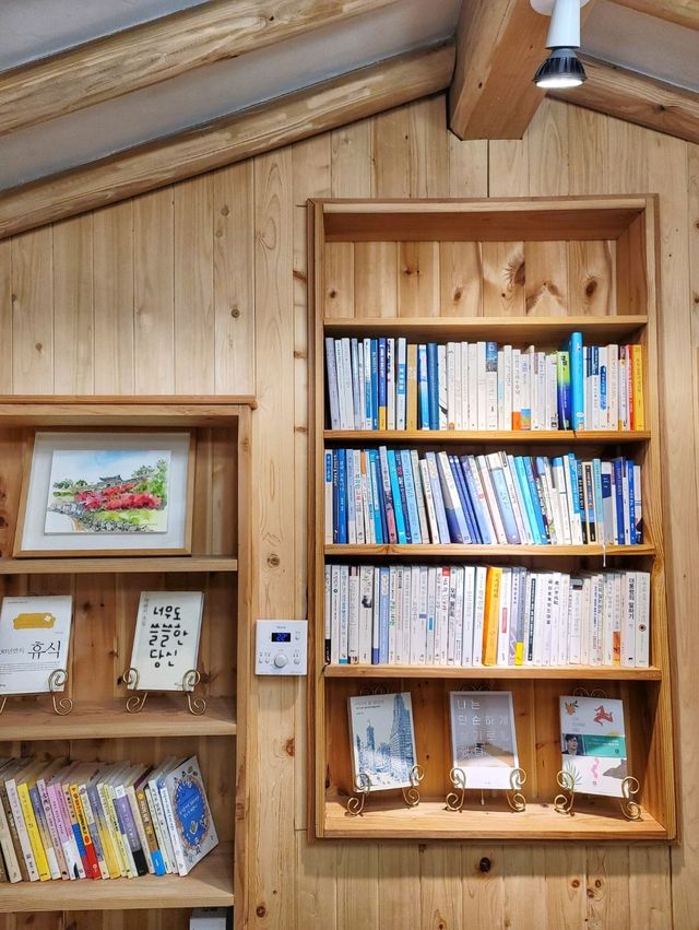 아담한 한옥북스테이 공주 감성숙소📚