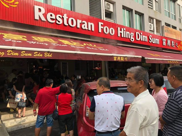 long queue Dim Sum in the morning @Puchong 🇲🇾