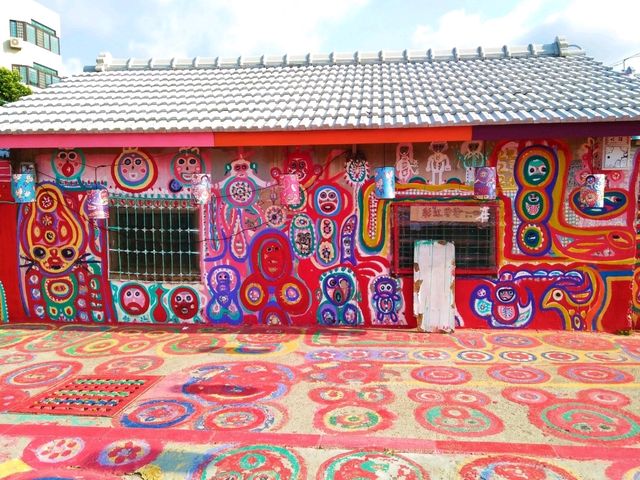 Colorful Rainbow Village in Taichung 🌈
