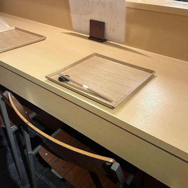 【大阪・本町】割烹料理店のような和食居酒屋 「酒•肴 とやお」