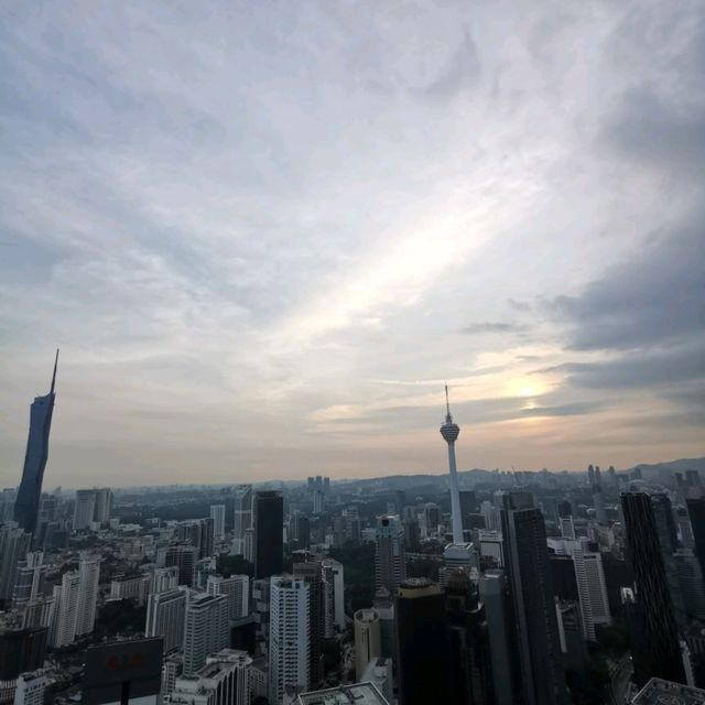 KUALA LUMPUR THE GARDEN CITY OF LIGHTS
