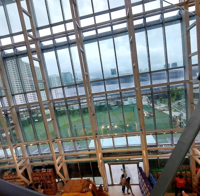 漢神巨蛋購物廣場