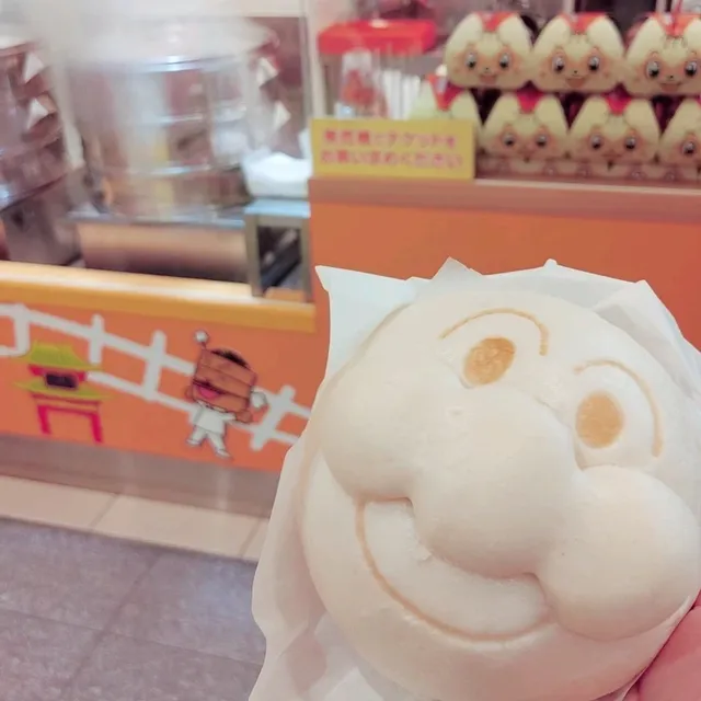 アンパンマングルメを堪能！神戸アンパンマンミュージアム