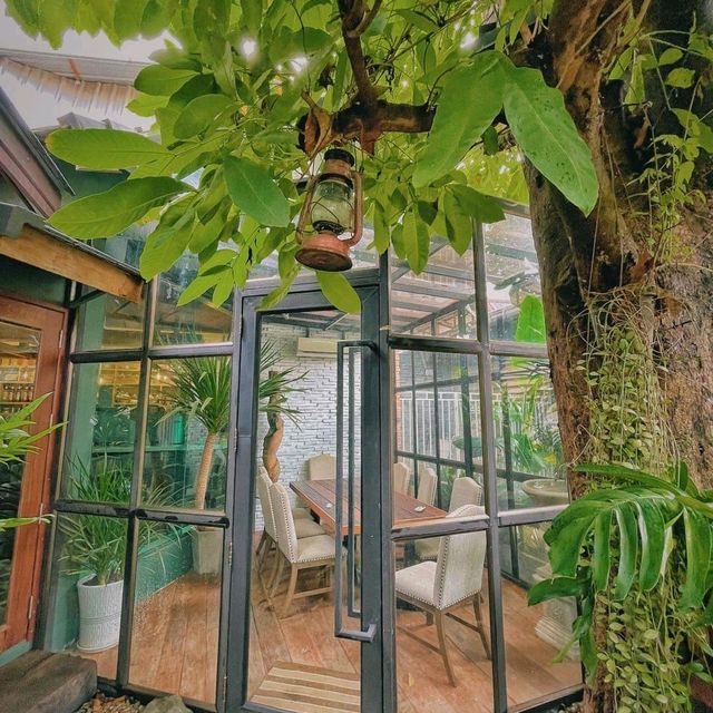 EverGreen Cafe & Bakery 