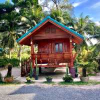 Southeen Sakom Beach Resort