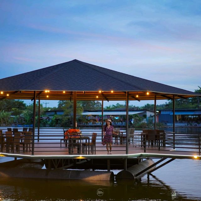 Phuket Waterside 