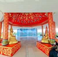 เดินสะพานแก้วชมโบสถ์กลางทะเล