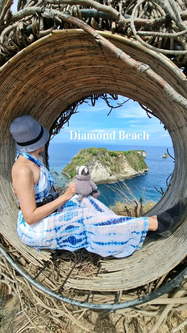 Take Instaworthy Photos At Diamond Beach