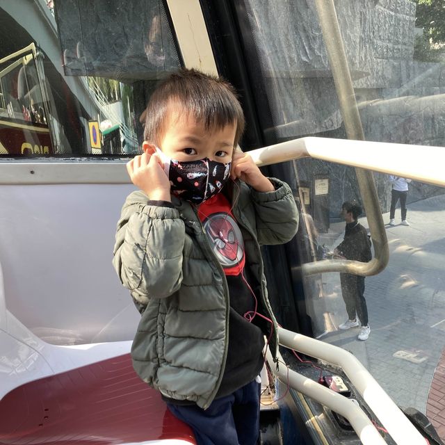 《超值Bigbus開蓬巴士遊+山頂纜車🚠旅行團🎒，$160包食點心餐+開蓬巴士遊+遊覽香港公園+來回山頂纜車連凌霄閣摩天台428入場券🎟️》