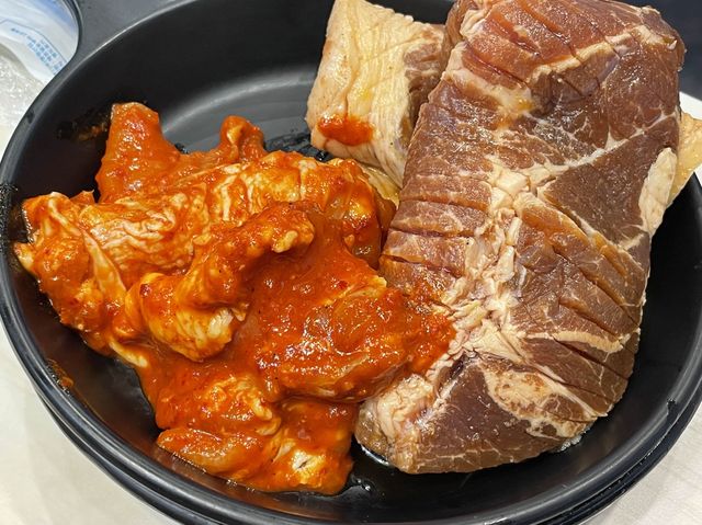 무제한으로 고기와 갈비버거 먹을 수 있는 곳!🍖 명륜진사갈비 아산배방점 | 트립닷컴 아산시 무제한으로 고기와 갈비버거 먹을 수 있는 곳!... 