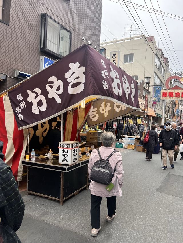 東京【巣鴨】食べ歩きもできる♡地蔵通り商店街の魅力⭐︎