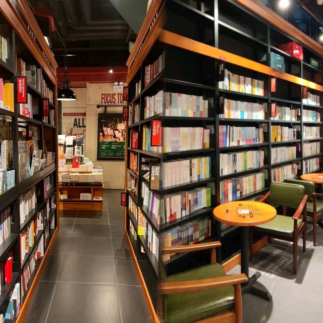 打卡深圳最美書店之一☞西西弗書店📖